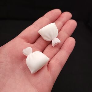 Small Tied Burlap Pouch Unpainted, Unprimed Miniature Dollhouse Resin 3D Print